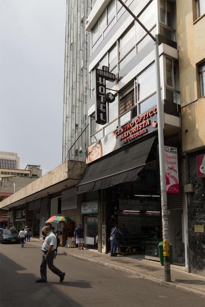 Ayenda 1254 Mi Colombia Hotel Medellín Eksteriør billede