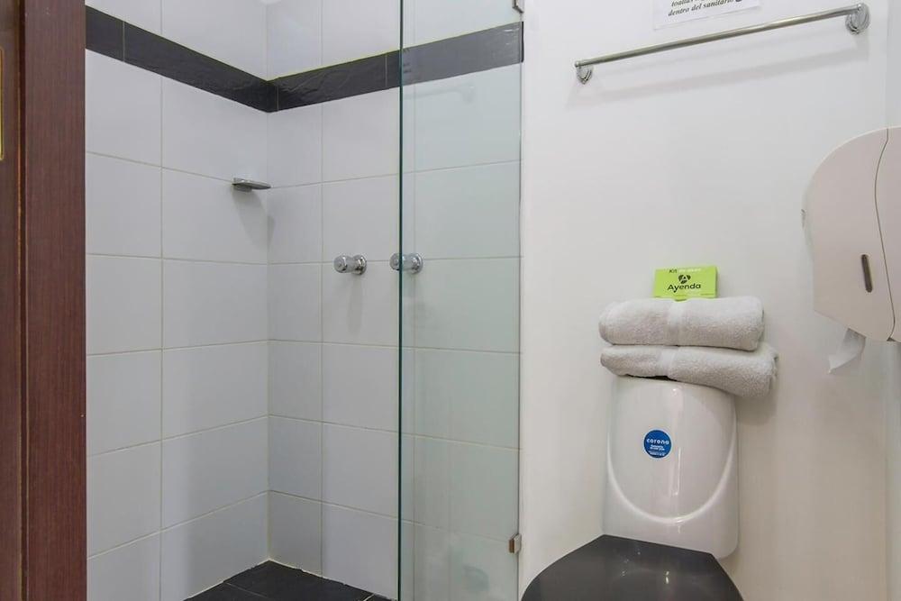 Ayenda 1254 Mi Colombia Hotel Medellín Eksteriør billede