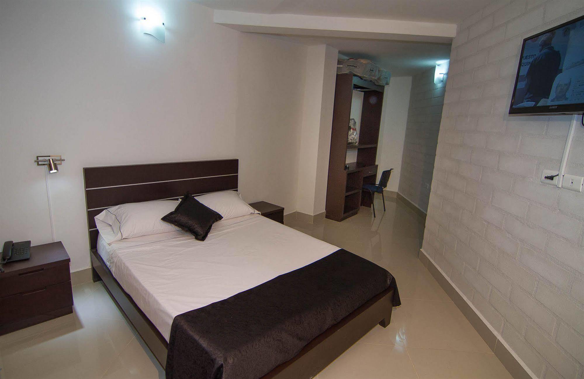 Ayenda 1254 Mi Colombia Hotel Medellín Eksteriør billede